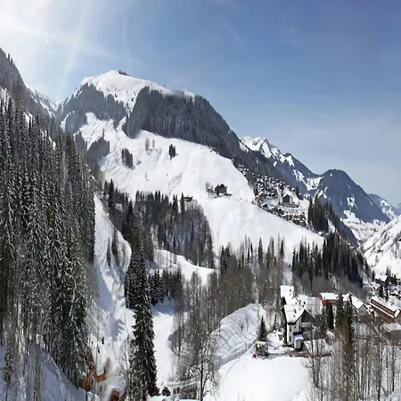 Large In With Terrace Maria Alm